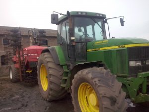 John Deere 7710