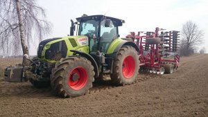 Claas Axion 850