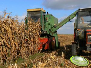 JD 975 i Zetor 7211