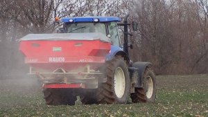 New Holland T7.200 + Rauch Axis 30.1