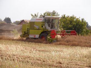 Claas Dominator 68