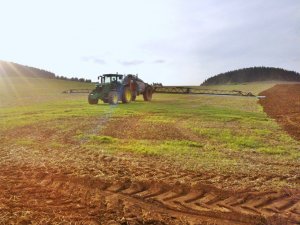 John Deere 6170 R + Horsch Leeb GS 8000