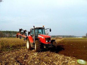 Massey Ferguson 5465