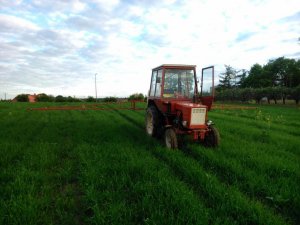 Władimirec T-25 + opryskiwacz 300l/10m