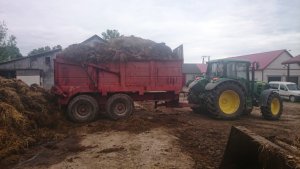 John Deere 6330