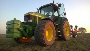 John Deere 7810