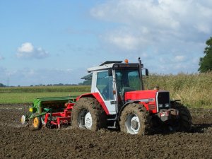 Massey Ferguson 3095 i Agro-Masz & Amazone D7 Super S