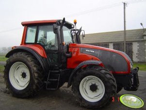 Valtra T130