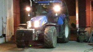 New Holland T6080 Power Command