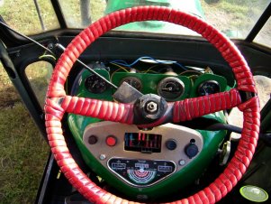 Ursus C-4011 wnętrze