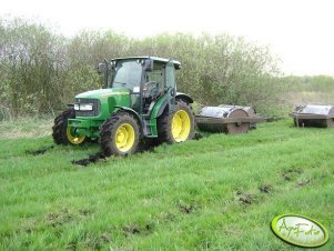 John Deere 5080M