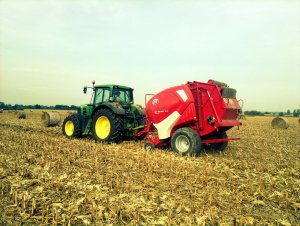 John Deere 6930 & Lely Welger RP 445