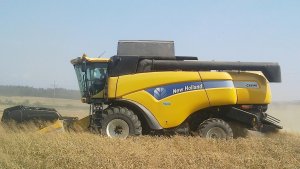 New Holland CX 8040