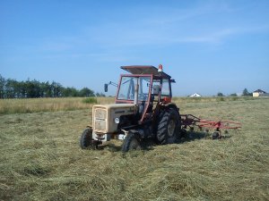 Ursus C-360+ Kuhn 4,60 m.