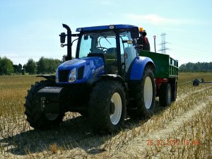 New Holland T6.155 + przyczepa