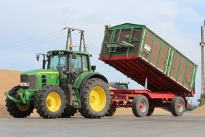 John Deere 7430 & Kotte Garant