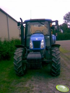 New Holland TS100A