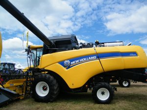 New Holland CX 6080