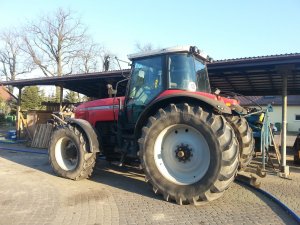 Massey Ferguson 8240