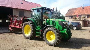 John Deere 6125R