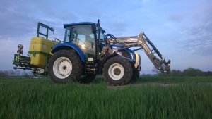 New Holland T4.75 POWERSTAR