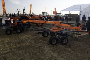 Kubota zgrabiarka RA2071T Evo