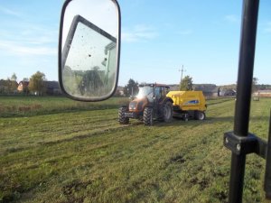 Valtra N92 + New Holland BR6090 Crop Cutter