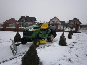 John Deere x135R