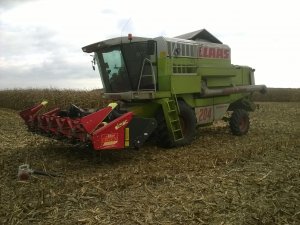 Claas Dominator Mega 204