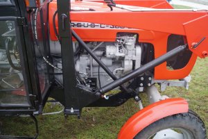 Sprężarka od MF w Ursusie  C-360 3P