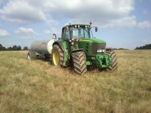 John Deere 7530 Premium Pichon 6000 l