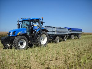 New Holland t 6070