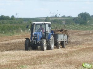 Farmtrac 80 4WD + rozrzutnik