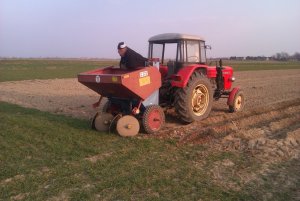 Ursus C-360 & sadzarka Agromet Pionier S222