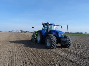 New Holland TVT190