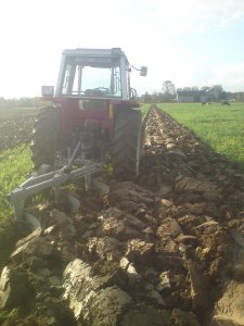 Massey Ferguson 675