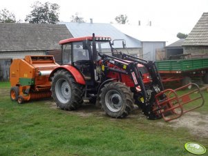 Farmer 8244 c2 z prasą Gallignani