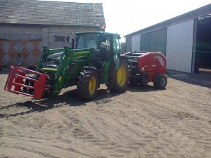 John Deere 5100r& metal-fach