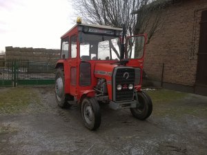 Massey Ferguson 255