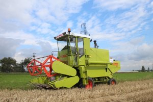 Claas Compact 25