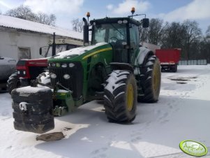 John Deere 8130