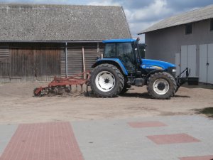 New Holland TM 155