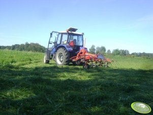 Farmtrac 70 4WD + Kuhn GF 502