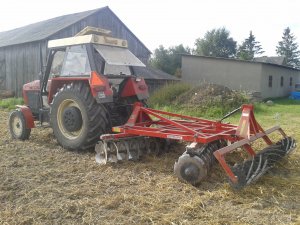 Zetor 8011 + talerzówka