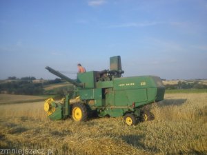 John Deere MD 330