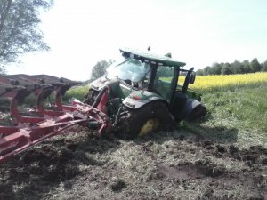 John Deere 8360r + Kverneland EG100 6