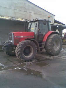 Massey Ferguson 8120