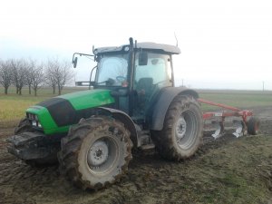 Deutz-Fahr Agrofarm 420 + Unia Tur 120 4x40