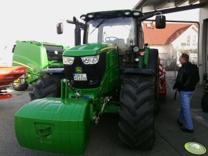 John Deere 6190R