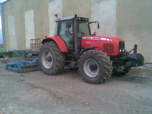 Massey Ferguson 6499